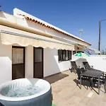 Dom wakacyjny Live Adeje Taucho Relax Place With Terrace Costa Adeje (Tenerife)
